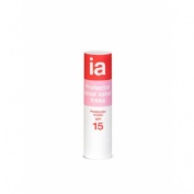 Interapothek protector labial spf15  1 envase 4 g sabor fresa